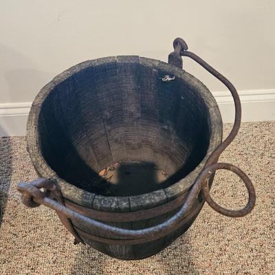 Barrels and a Bucket (BD-DW)