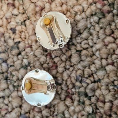 Clemson Memorabilia Includes Signed Football (BD-DW)