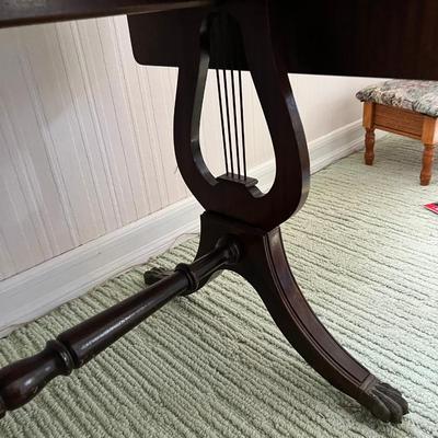 Drop leaf table with harp