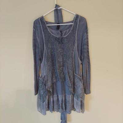 Women's Artsy Clothing (B1-BBL)