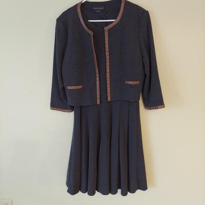 Women's Artsy Clothing (B1-BBL)