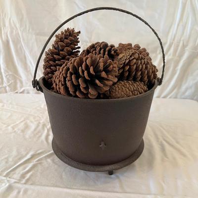 #8 Cast Iron Cowboy Camp Fire Camping Kettle Cauldron (LR-RG)