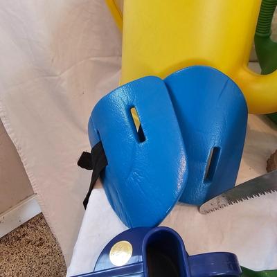 Assorted Garden Hand Tools & Accessories (G-JS)