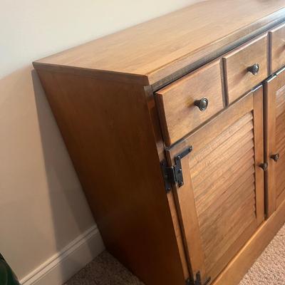 Pair of Shutter Door Cabinets (BD-MG)