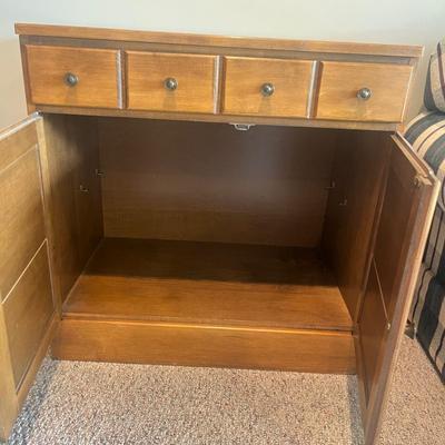 Pair of Shutter Door Cabinets (BD-MG)