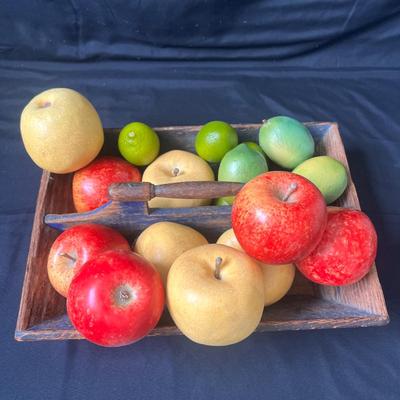 Vintage Wooden Box and Basket w/ Fruit Replicas (UB3-DZ)