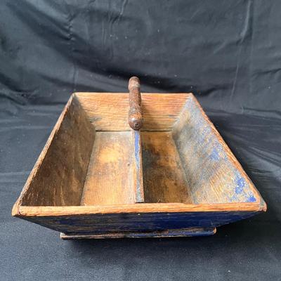 Vintage Wooden Box and Basket w/ Fruit Replicas (UB3-DZ)