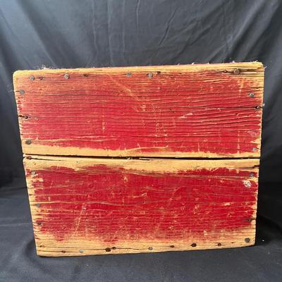 Vintage Wooden Box and Basket w/ Fruit Replicas (UB3-DZ)