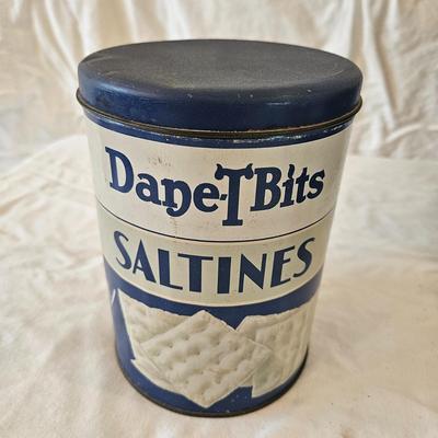 Antique & Vintage Kitchen Tins (K-DW)