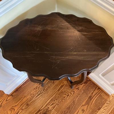 Two Tier Edwardian Style Table (DR-RG)