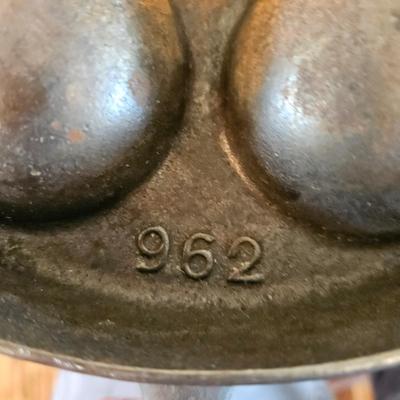 Griswold Aebleskiver Pan & Cornbread Stick Pan with #8 Steam Kettle Cast Iron (K-DW)