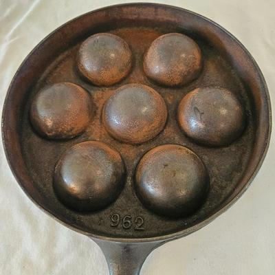 Griswold Aebleskiver Pan & Cornbread Stick Pan with #8 Steam Kettle Cast Iron (K-DW)