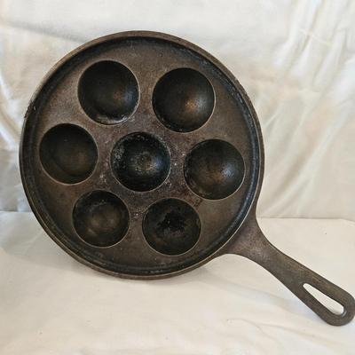 Griswold Aebleskiver Pan & Cornbread Stick Pan with #8 Steam Kettle Cast Iron (K-DW)