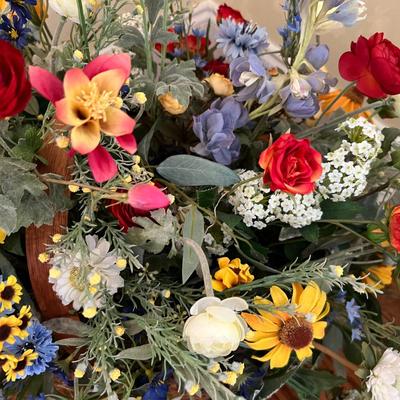 Four Seasons of Faux Floral Arrangements (DR-RG)