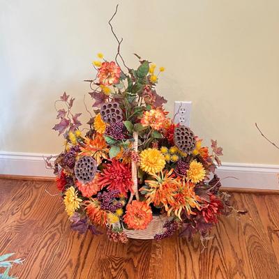 Four Seasons of Faux Floral Arrangements (DR-RG)