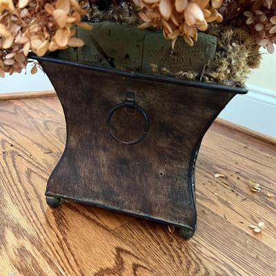 Four Seasons of Faux Floral Arrangements (DR-RG)