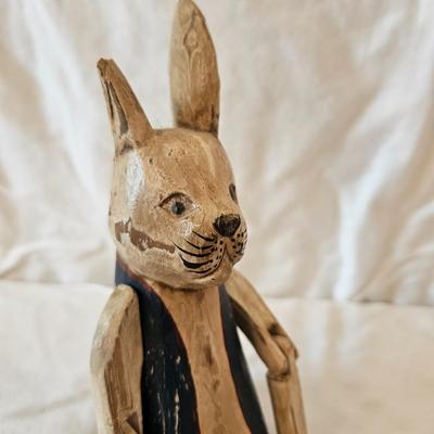 Primitive Rabbit and Sheep, Sitting Pig and Rabbit (K-DW)