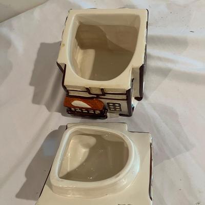 Spode, Fitz & Floyd & More Christmas Ceramics (BPR-MG)