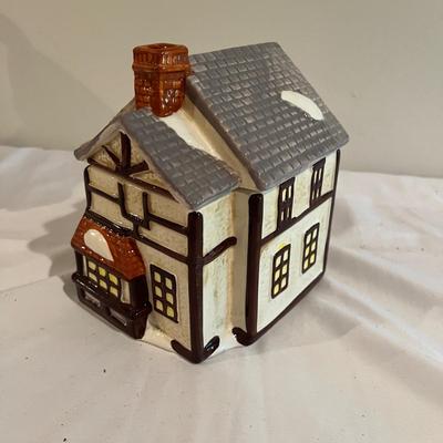 Spode, Fitz & Floyd & More Christmas Ceramics (BPR-MG)