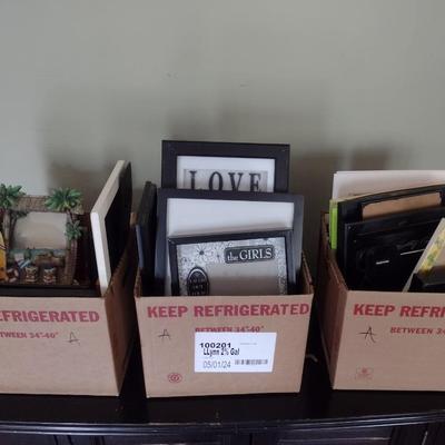 Nice Collection of Mostly Contemporary Design Photos Frames (T)