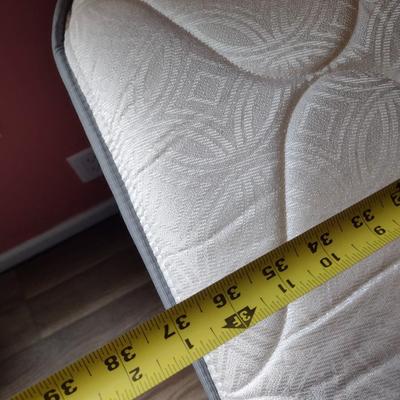 Kings Down Twin Mattress Set with Royal Heritage Pillow Top (T)