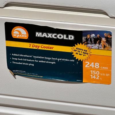IGLOO ~ Maxcold 150 Qt Cooler