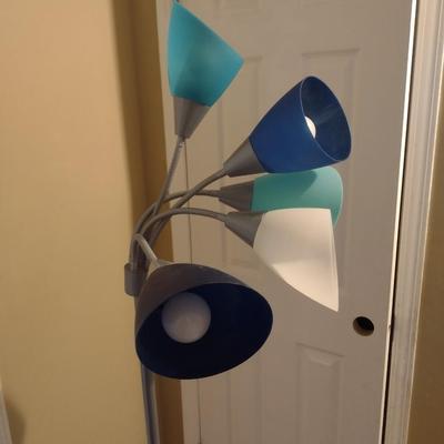 Contemporary 5-Arm Adjustable Direction Floor Lamp with Composite Shades (T)