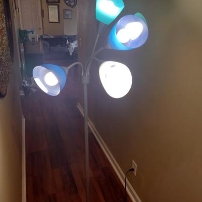 Contemporary 5-Arm Adjustable Direction Floor Lamp with Composite Shades (T)