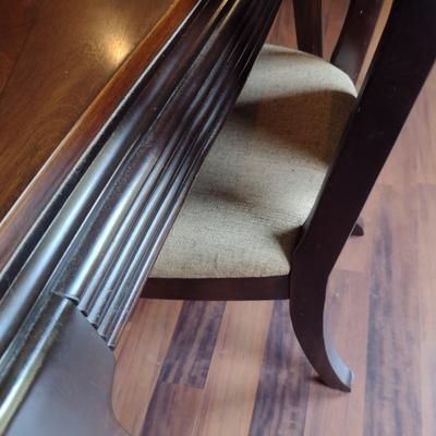 Nice Art Deco Design Reproduction Dining Table and Four Matching Chairs with 18" Leaf Insert Included (T)