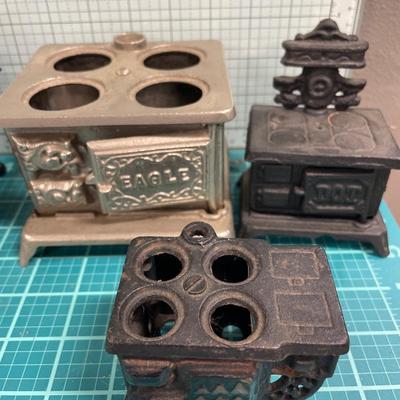 Mini cast iron stoves