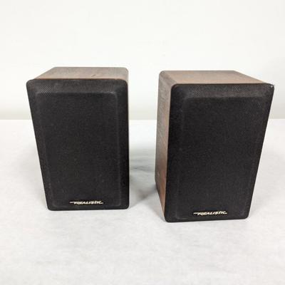 Realistic Speakers