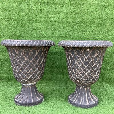 135 Pair of Fiberglass Lattice Style Pedestal Planters