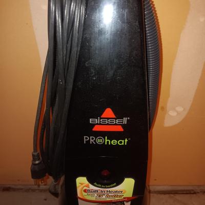 BISSELL PROHEAT CARPET CLEANER WITH UPHOLSTERY ATTACHMENT