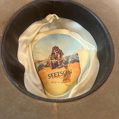 Stetson Felt Hat w/ Rattlesnake Hat Band & Leather Gloves (L-MG)