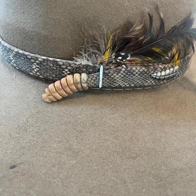 Stetson Felt Hat w/ Rattlesnake Hat Band & Leather Gloves (L-MG)