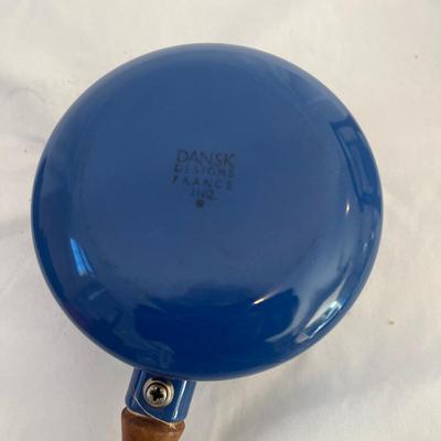 Le Creuset Kettle, Dansk Sauce Pot, Fondue Knives & Fondue Pot (L-MG)