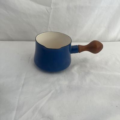 Le Creuset Kettle, Dansk Sauce Pot, Fondue Knives & Fondue Pot (L-MG)