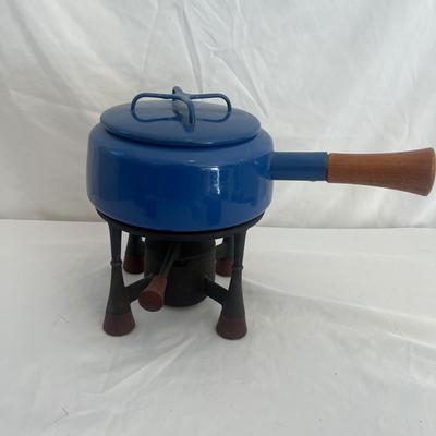 Le Creuset Kettle, Dansk Sauce Pot, Fondue Knives & Fondue Pot (L-MG)