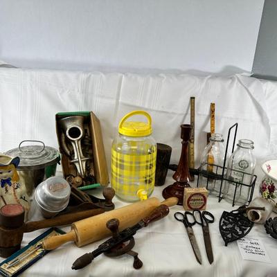 Vintage tools collectible decor