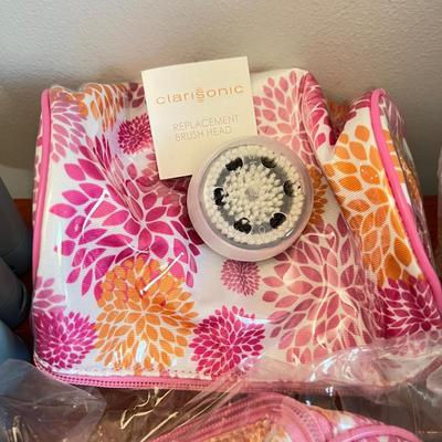 Big Lot Clarisonic - Brush Heads, Cleaners, Bags