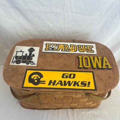 Picnic/Tailgating Array w/Basket, Wool Blanket, & More (L-MG)