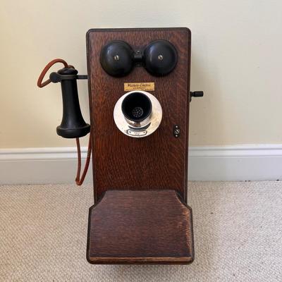 Western Electric Company Wood Crank Phone (UB1-DZ)