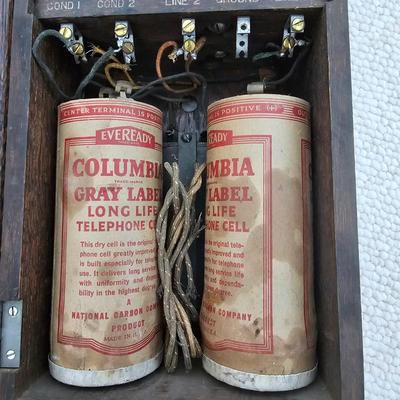 Western Electric Company Wood Crank Phone (UB1-DZ)