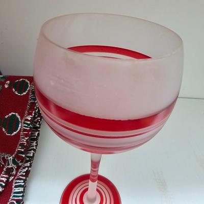 Christmas Glassware & Kitchen Items (L-MG)
