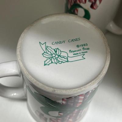 Christmas Glassware & Kitchen Items (L-MG)