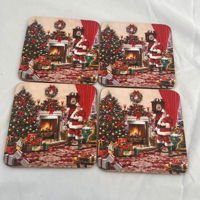 Christmas Glassware & Kitchen Items (L-MG)