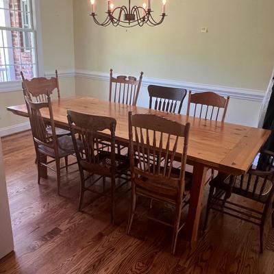 Farm House Dining Table Plus Eight Chairs (DR-RG)