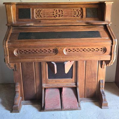 Antique Pre-1887 Western Cottage Pump Organ - Mendota, Illinois