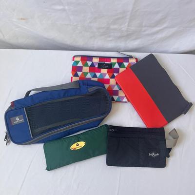 Patagonia, Eagle Creek, and More Travel Accessories (UB1-DZ)