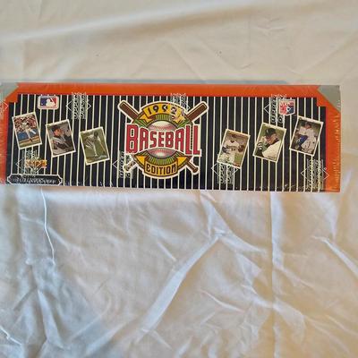 Upper Deck Boxed Baseball Card Sets (BO-JS)